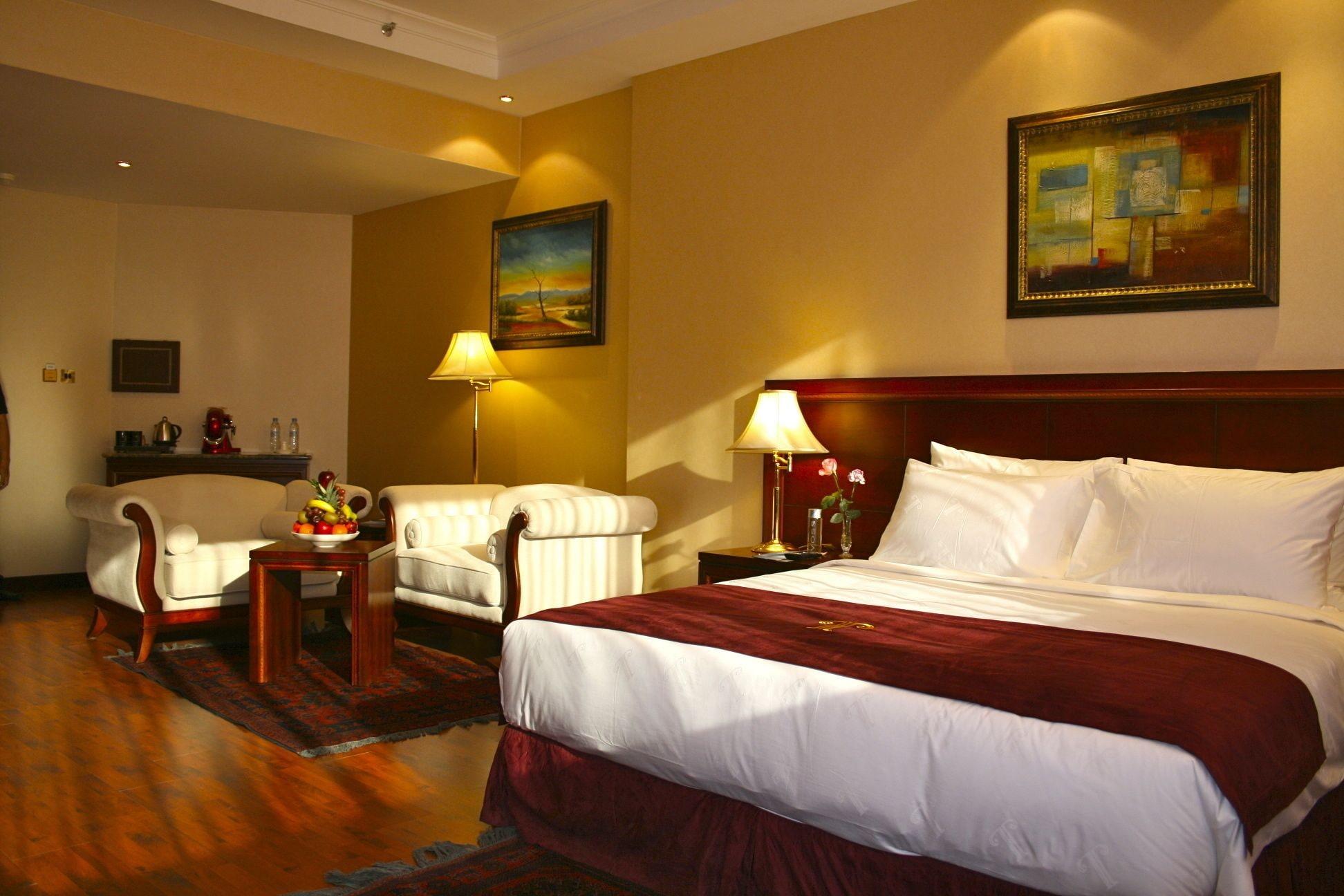 Trianon Royal Hotel Abu Dhabi Exterior foto