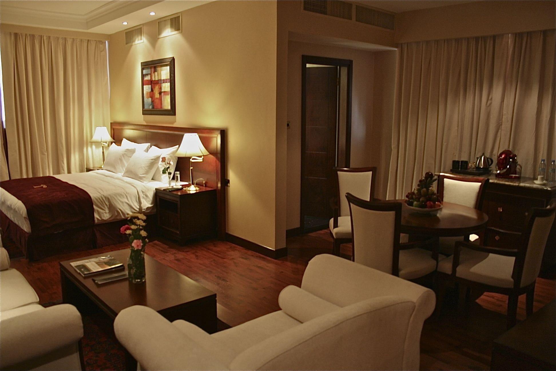 Trianon Royal Hotel Abu Dhabi Cameră foto